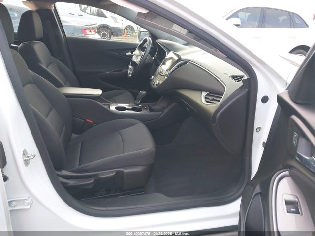 1G1ZG5ST6LF140667 Chevrolet Malibu Fwd Rs