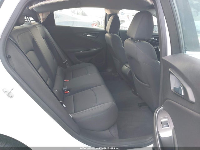 1G1ZG5ST6LF140667 Chevrolet Malibu Fwd Rs