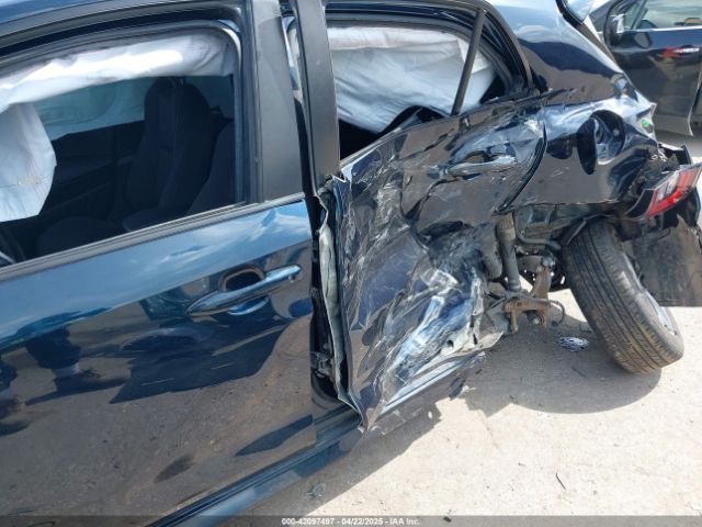 JTND4MBE5M3130281 Toyota COROLLA SE