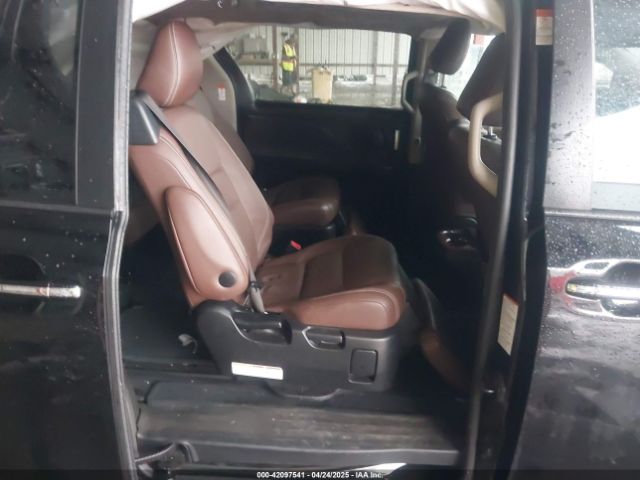 5TDYK3DC7GS762431 Toyota Sienna Limited Premium 7 Passenger