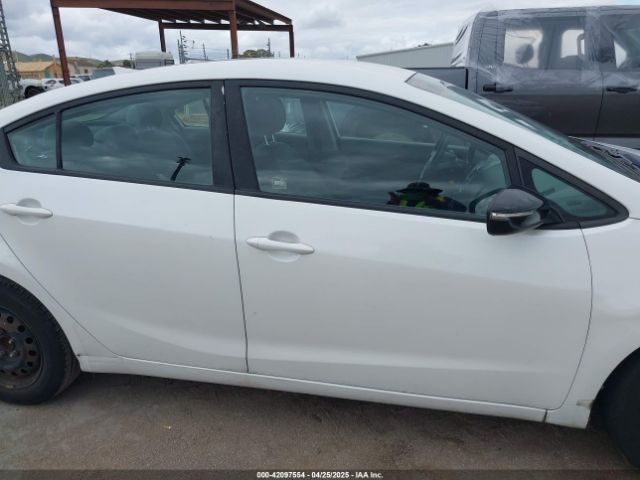 3KPFL4A72JE164251 KIA FORTE LX