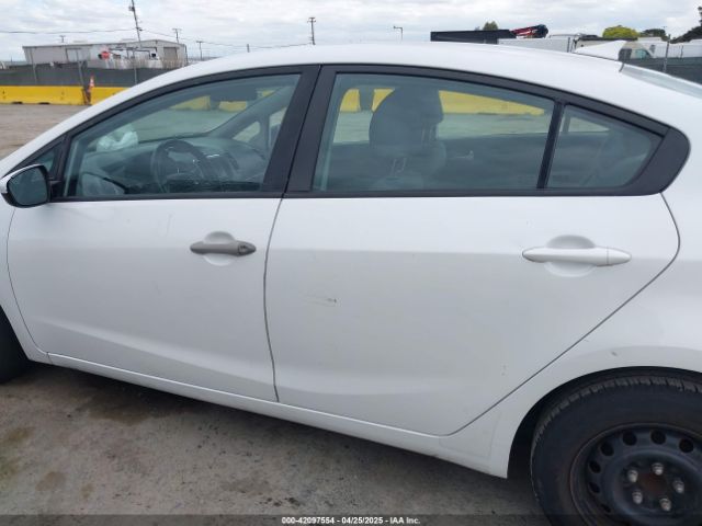 3KPFL4A72JE164251 KIA FORTE LX