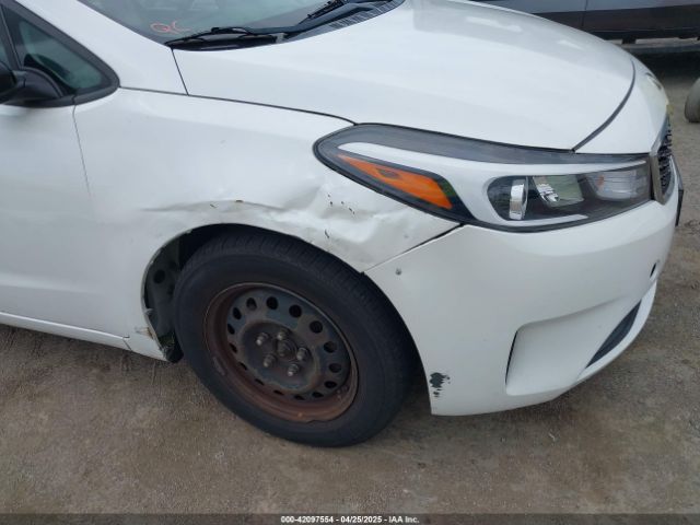 3KPFL4A72JE164251 KIA FORTE LX