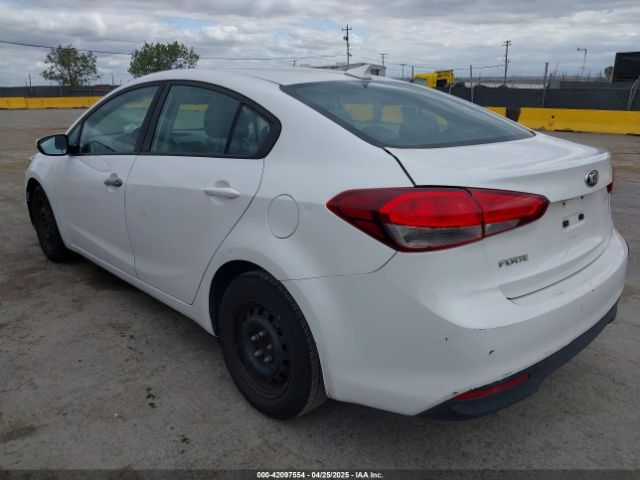 3KPFL4A72JE164251 KIA FORTE LX