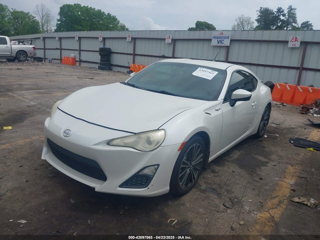 JF1ZNAA13E9704272 Scion FR-S