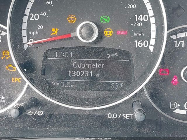 3VWJ17ATXEM655576 Volkswagen Beetle 1.8t
