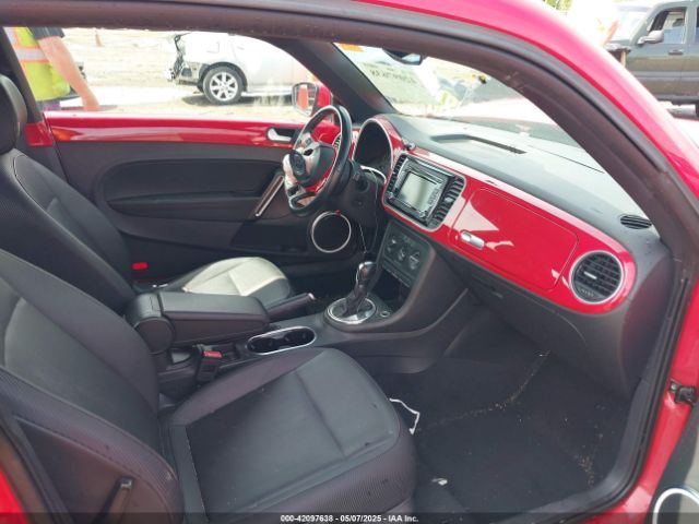 3VWJ17ATXEM655576 Volkswagen Beetle 1.8t