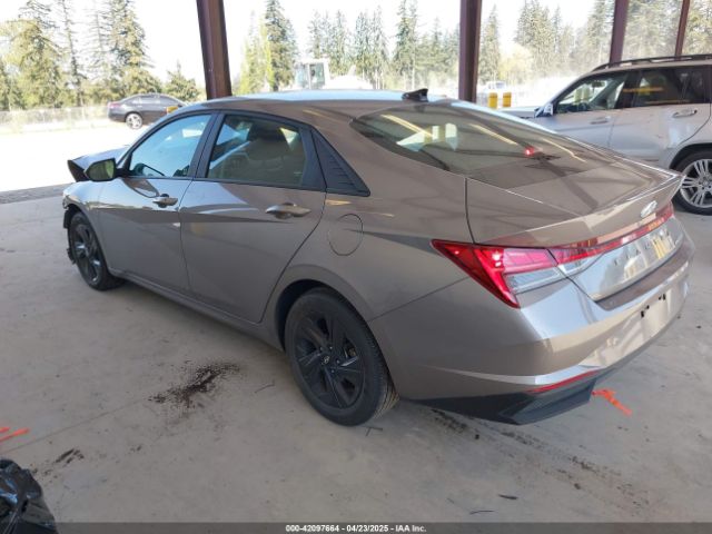 KMHLM4AJ0NU013598 Hyundai Elantra Hybrid Blue