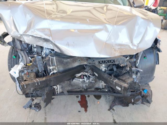 KMHLM4AJ0NU013598 Hyundai Elantra Hybrid Blue
