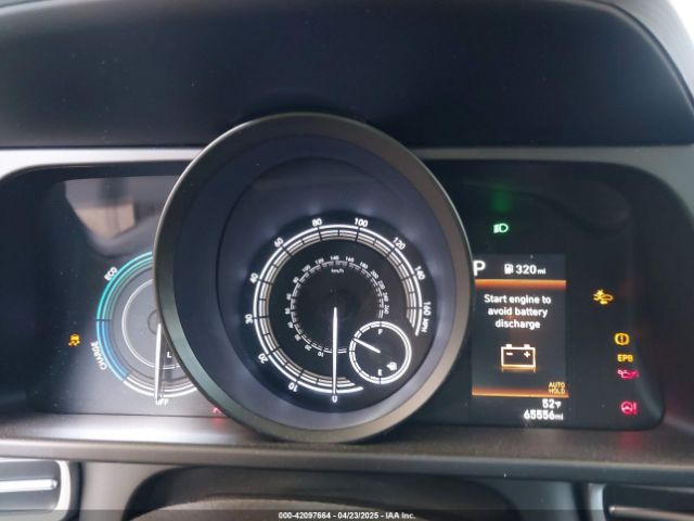 KMHLM4AJ0NU013598 Hyundai Elantra Hybrid Blue