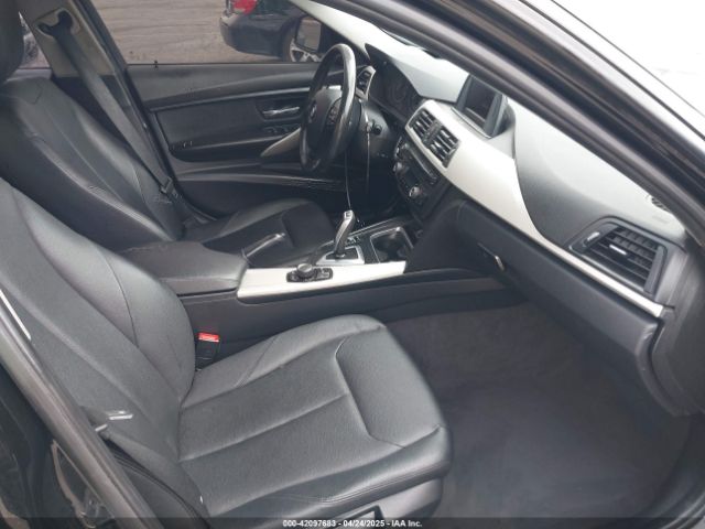 WBA3B1G57ENS80800 BMW 320i