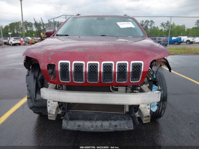 1C4PJMLB2KD104856 Jeep Cherokee Latitude Plus 4x4