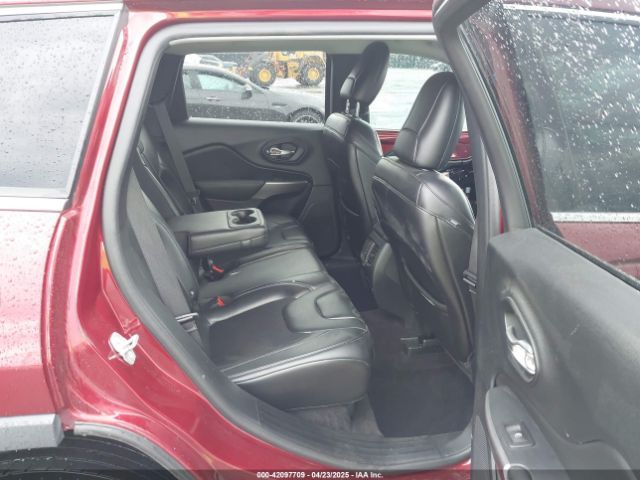 1C4PJMLB2KD104856 Jeep Cherokee Latitude Plus 4x4