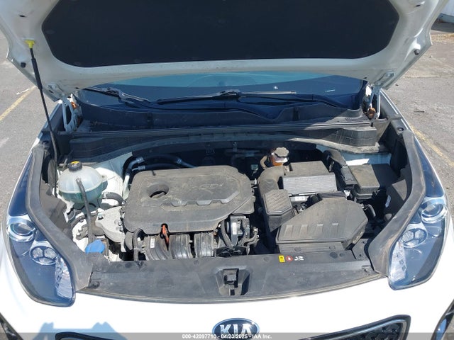 KNDPMCAC0J7387266 KIA Sportage Lx