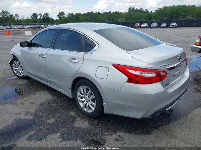 1N4AL3AP6HC480103 Nissan Altima 2.5 S