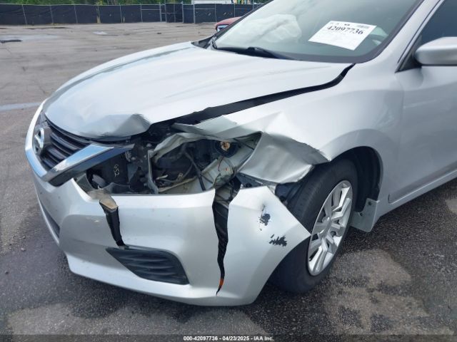 1N4AL3AP6HC480103 Nissan Altima 2.5 S