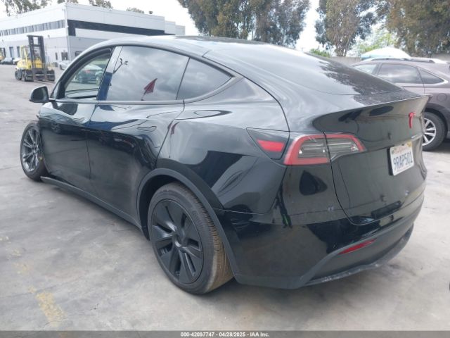 7SAYGDEE8SF238387 Tesla Model Y Long Range Dual Motor All-wheel Drive
