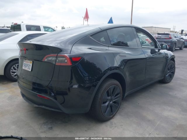 7SAYGDEE8SF238387 Tesla Model Y Long Range Dual Motor All-wheel Drive