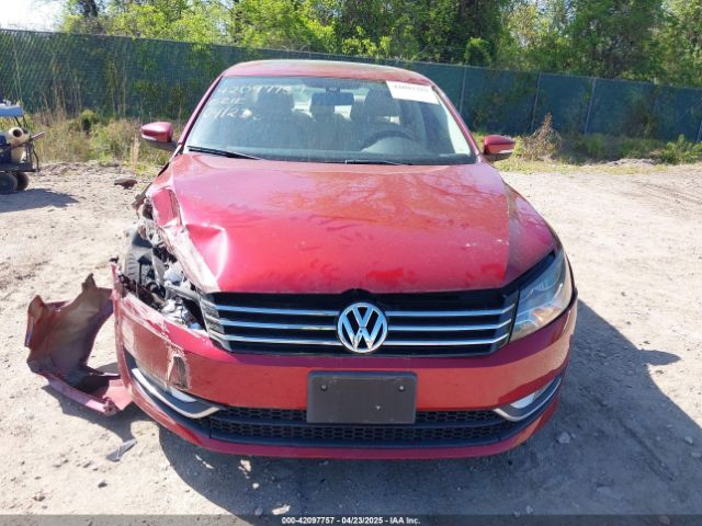 1VWBT7A32FC016612 Volkswagen Passat 1.8t Se