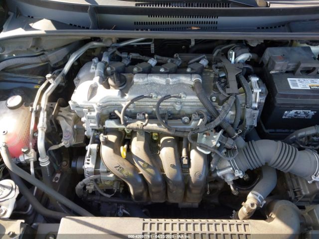 JTDEPRAE3LJ090713 Toyota COROLLA LE