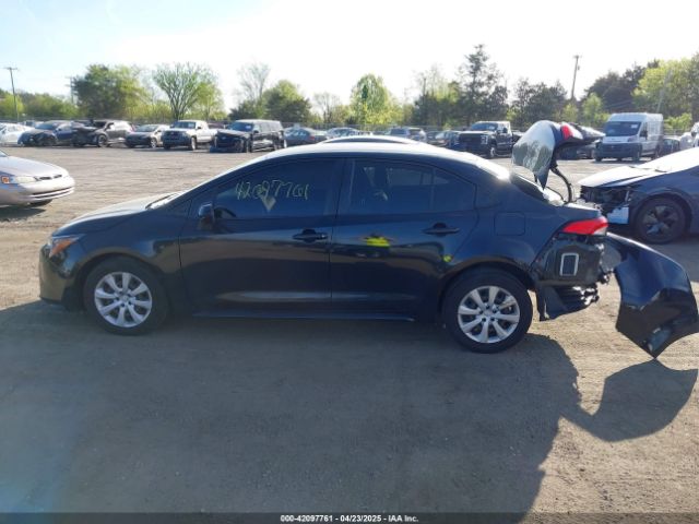 JTDEPRAE3LJ090713 Toyota COROLLA LE
