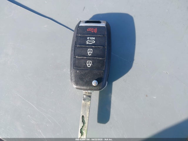 5XXGT4L35HG174613 KIA Optima Lx