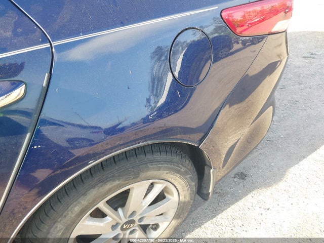 5XXGT4L35HG174613 KIA Optima Lx