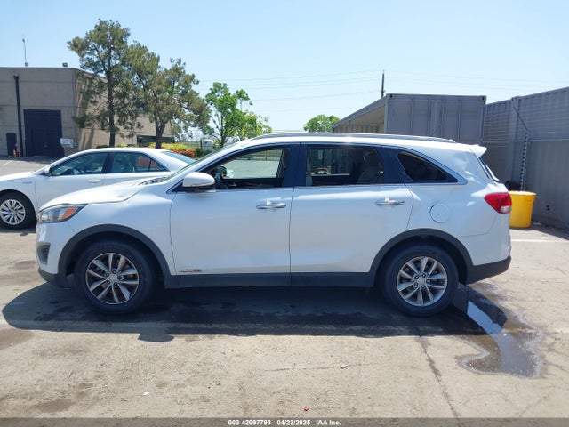 KIA 2017 2017 5XYPGDA51HG206607 Image 14