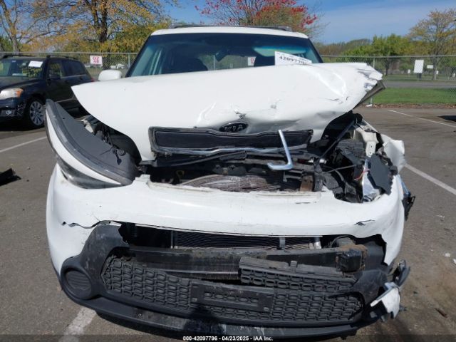 KNDJN2A29G7256799 KIA Soul