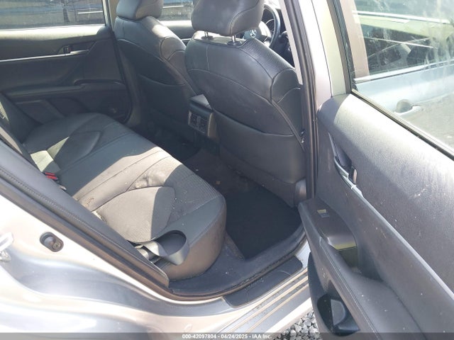 4T1F11AK7MU616060 Toyota CAMRY XLE