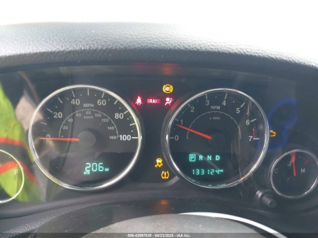 1C4AJWAG4FL552561 Jeep Wrangler Sport