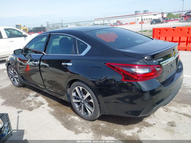 1N4AL3AP9HN357027 Nissan Altima 2.5 Sr
