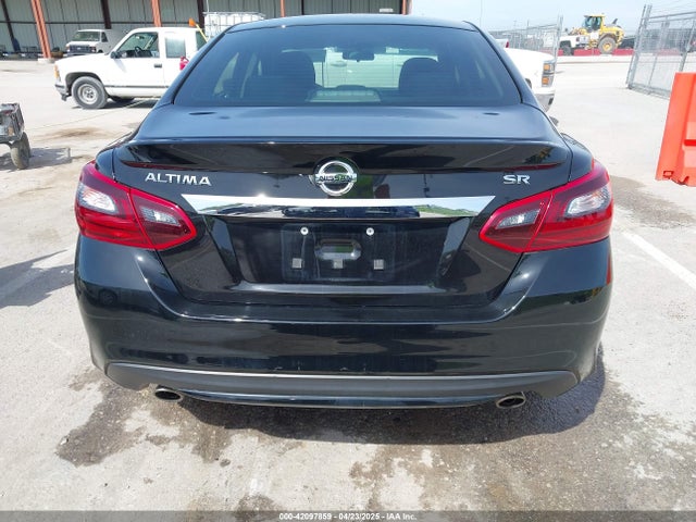 1N4AL3AP9HN357027 Nissan Altima 2.5 Sr