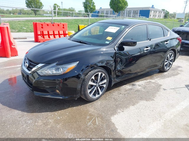 1N4AL3AP9HN357027 Nissan Altima 2.5 Sr