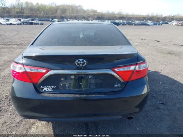 4T1BF1FK4HU341696 Toyota CAMRY SE