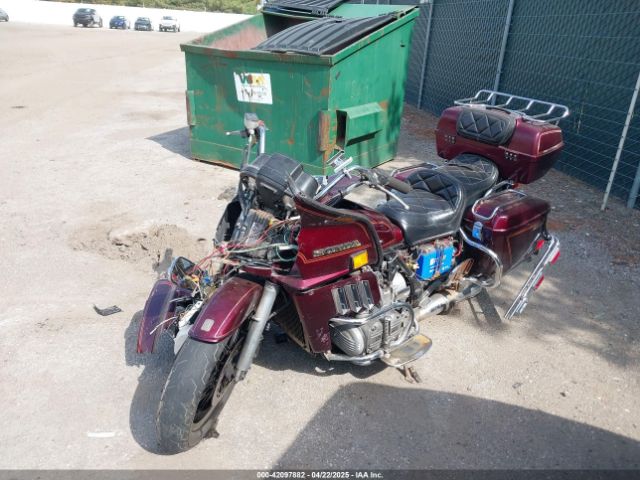 1982 HONDA GL1100 1HFSC0210CA213105 Photo 1