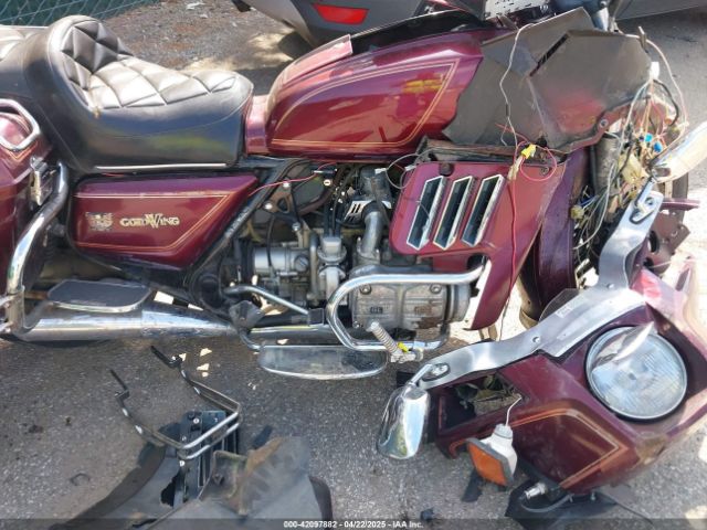 1982 HONDA GL1100 1HFSC0210CA213105 Photo 7