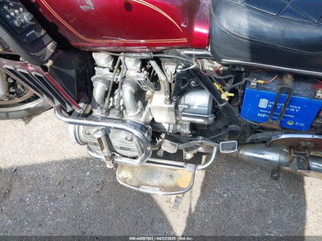1982 HONDA GL1100 1HFSC0210CA213105 Photo 8