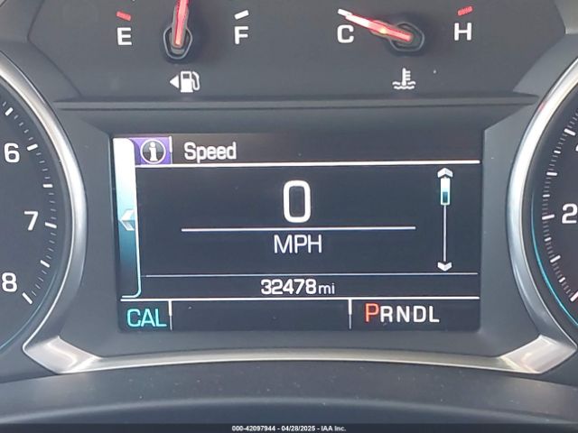 2GNAXMEV5J6116516 Chevrolet Equinox Premier