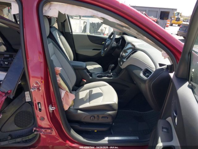 2GNAXMEV5J6116516 Chevrolet Equinox Premier