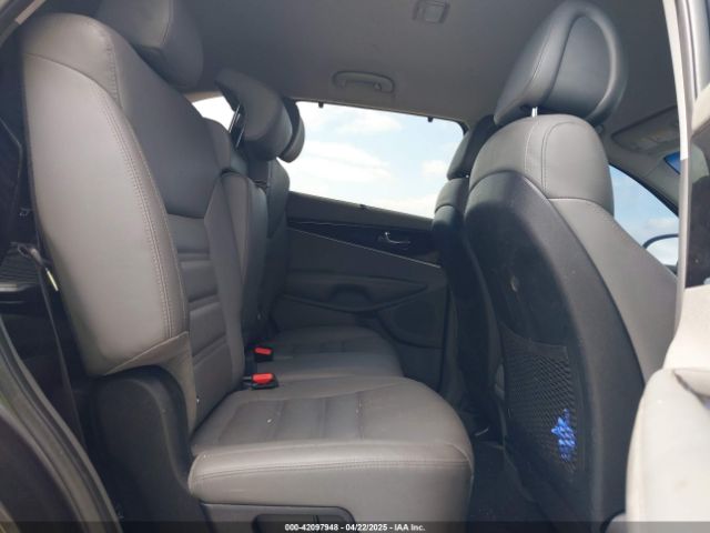5XYPH4A53GG160595 KIA Sorento 3.3l Ex