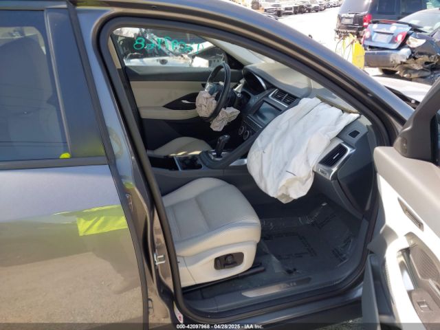 SADFP2FX4L1Z88845 Jaguar E-pace Se P250 Awd Automatic