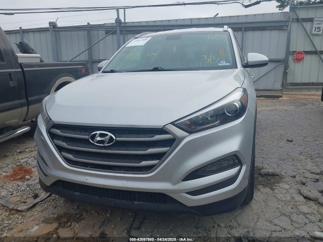 Hyundai TUCSON SE 2017 KM8J3CA44HU585714 Image 12