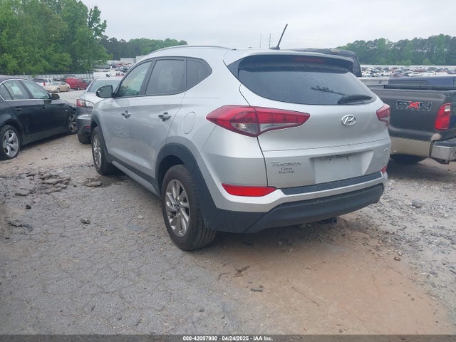 Hyundai TUCSON SE 2017 KM8J3CA44HU585714 Image 3