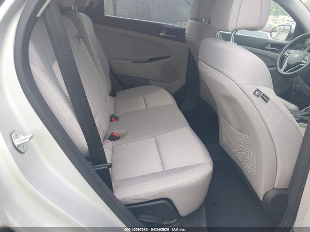 Hyundai TUCSON SE 2017 KM8J3CA44HU585714 Image 8