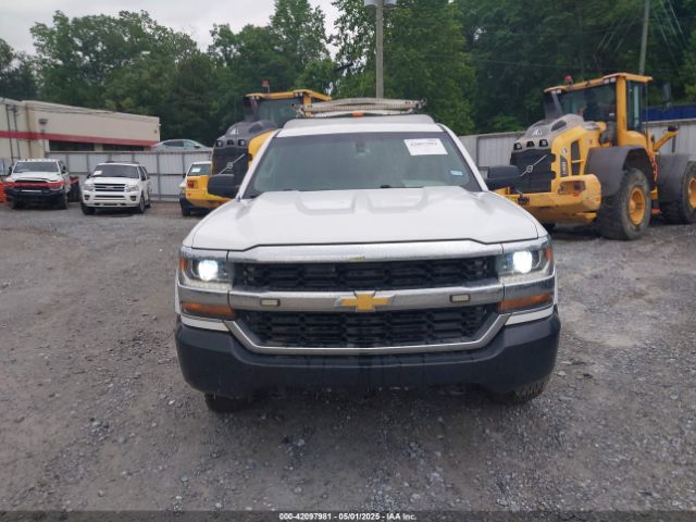 1GCVKNEH2HZ111023 Chevrolet Silverado 1500 Wt