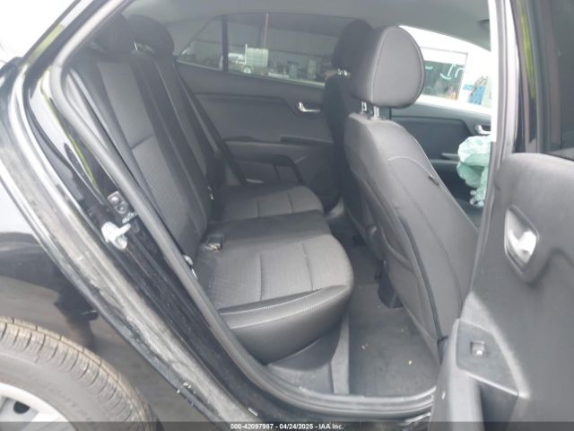 3KPA24AD3NE492402 KIA RIO S
