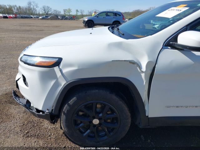 1C4PJMCS0FW790017 Jeep Cherokee Latitude