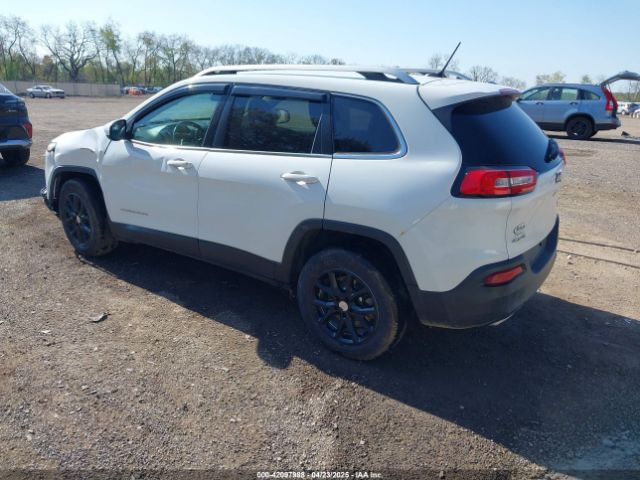 1C4PJMCS0FW790017 Jeep Cherokee Latitude