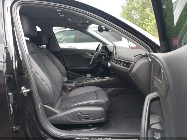 2018 AUDI A4 WAUKMAF47JN020115 Photo 4